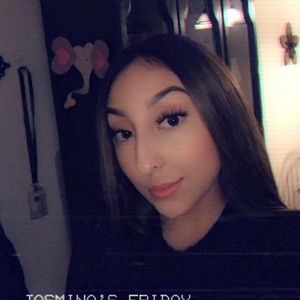 Meet your Posher, Jasmina